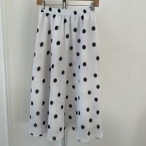 A new day Black and white Polka dot skirt S